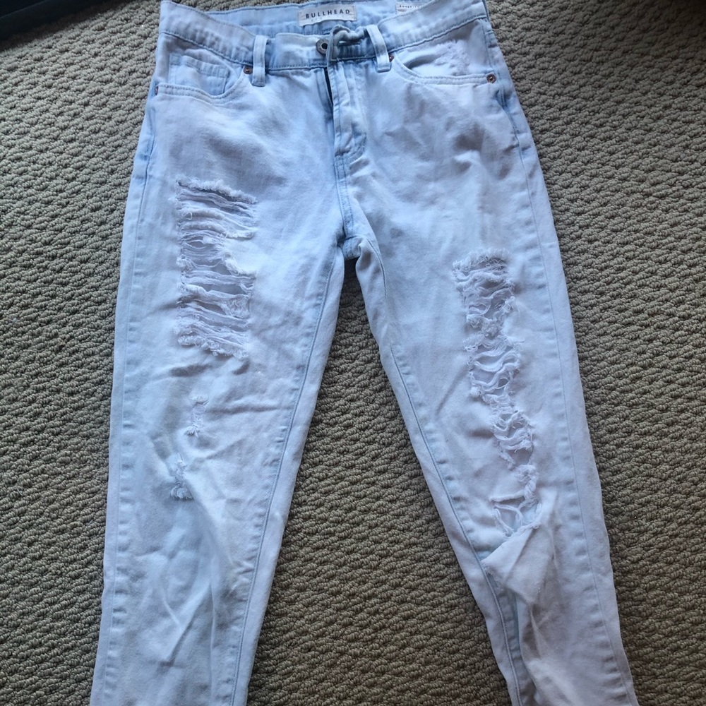 Ripped boyfriend jeans